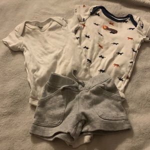 💜💜onesie and shirt set